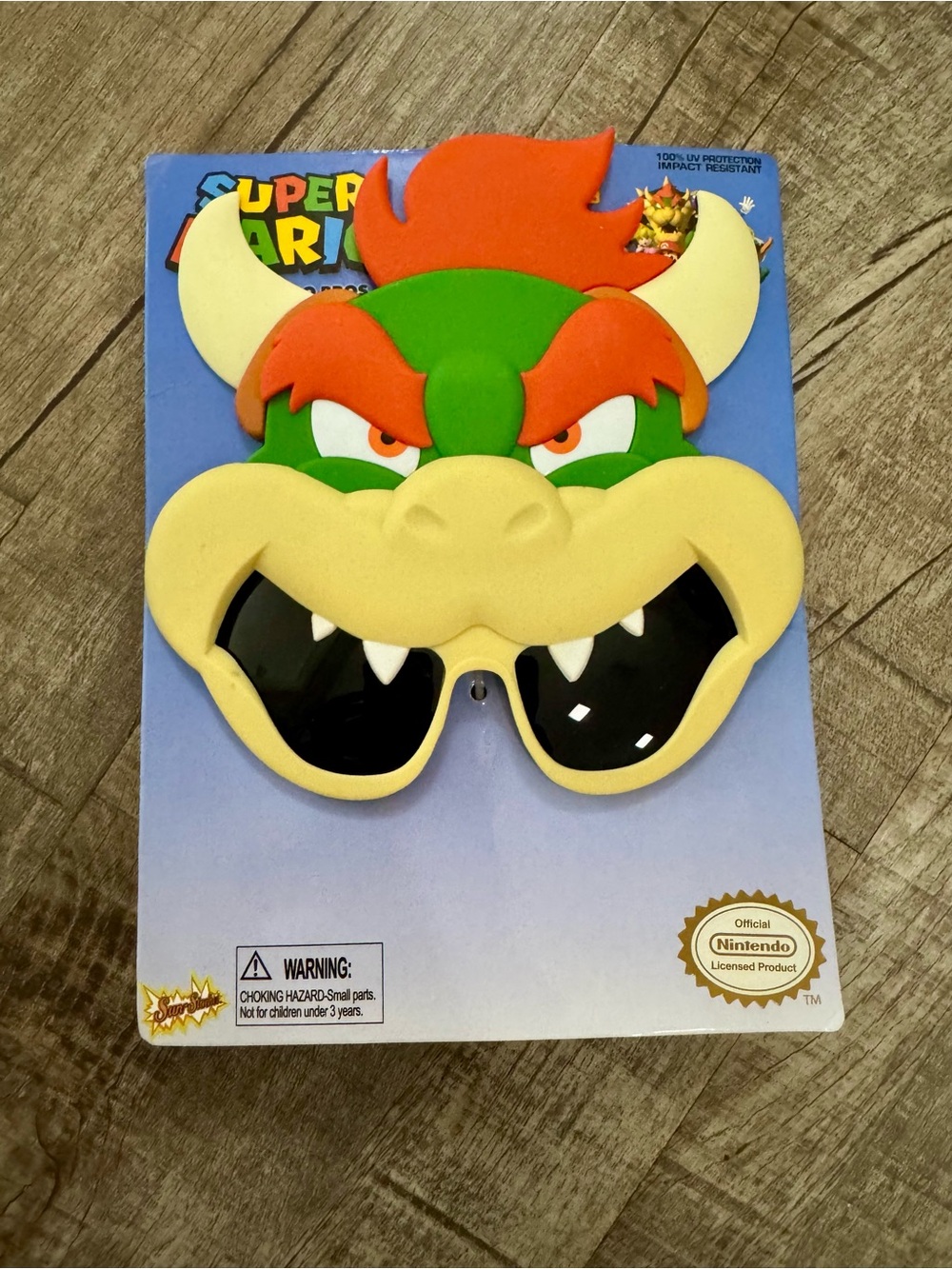 Nintendo Super Mario Bowser Sun-Staches Sunglasses UV400 Costume Glasses NIP